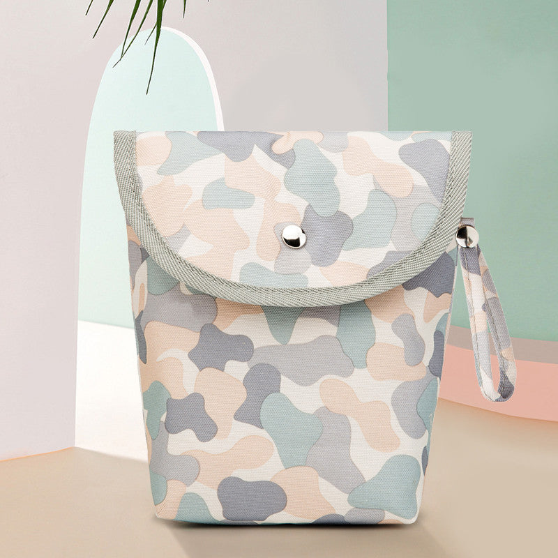 Waterproof Hanging Baby Diaper Storage Bag for Bedside and Travel Use