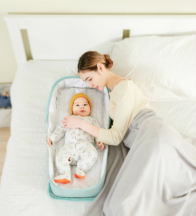 Portable Anti-Pressure Baby Crib Bed-In for Newborn Comfort